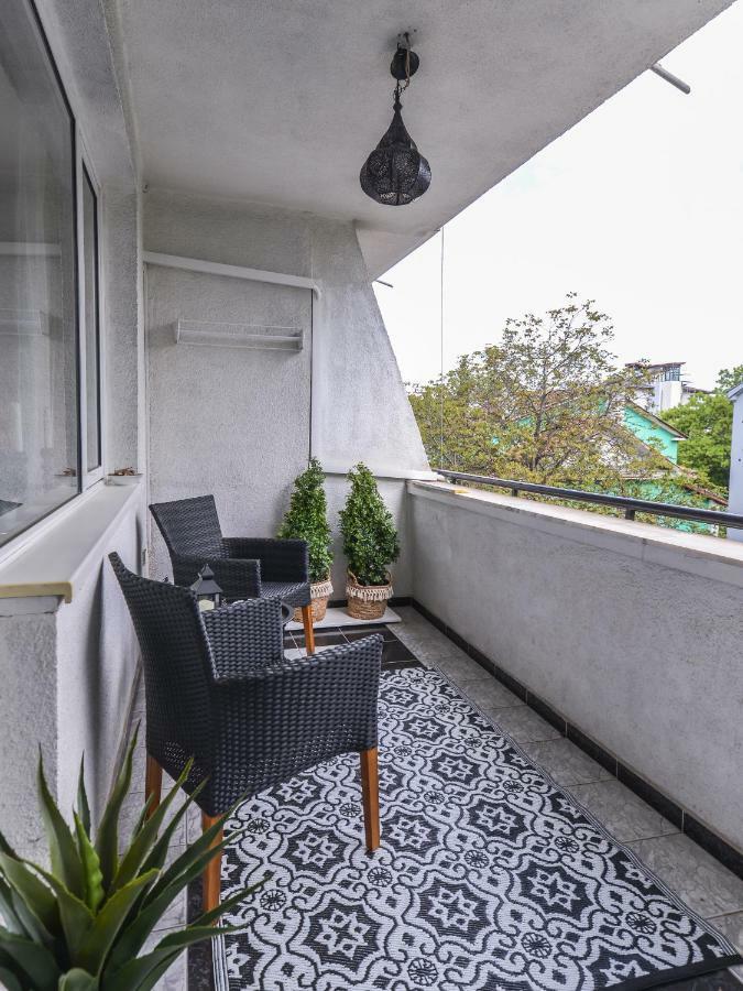 66 Apartment - Stylish Two Bedroom In Lozenets District By Flat Mаnager Σόφια Εξωτερικό φωτογραφία